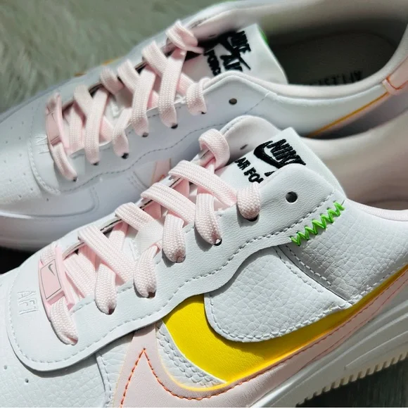 NWT Nike Air Force 1Platform Women’s Shoes - Picture 7 of 9